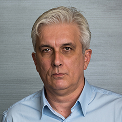 Vladimir Dekanić